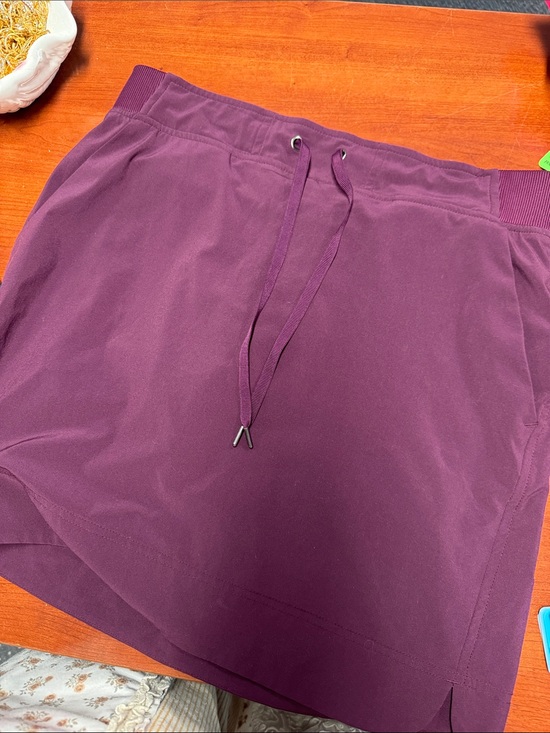Athleta Pants - Athleta skort 8 tall // 073160